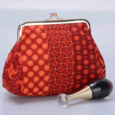 Clip Cosmetic Purse